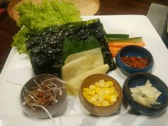 -和萌牛肠烧烤(财富中心店)