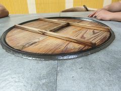 -咊记茅草棚柴火鸡(乌当店)