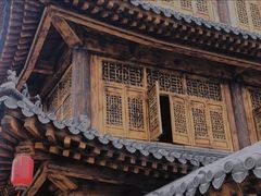 -雪山彩虹谷景区