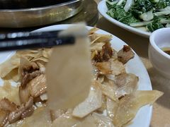 -红炎炎农家菜老字号(金水台店)