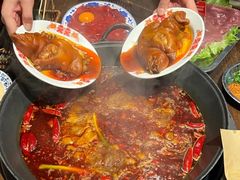 -萍姐火锅·公路夜市(武汉首店)