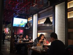 大堂-辣尚瘾·烤鱼·新川菜(交大直营店)