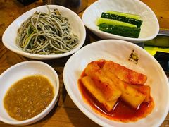 小菜-喇喇排骨火锅·传统韩式脊骨汤(望京西园总店)