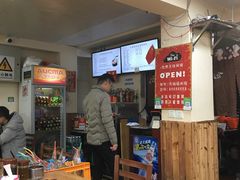 -天瑞福云南过桥米线(十里河店)