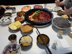 -卤校长老火锅(杨家坪直营店)