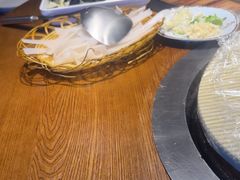 -万里闯关东铁锅炖菜馆(高新旗舰店)