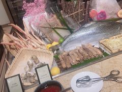 -大中华希尔顿酒店-念自助餐·嗨啤·小龙虾