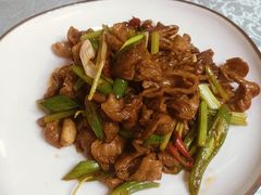 -六和聚传统烤鸭.天津菜(和平店)