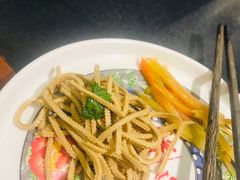 -沸炉重庆老火锅(军事博物馆店)