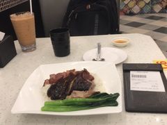 叉烧烧鹅饭-明园茶餐厅(沙头角店)