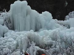 -大平台龙居瀑布旅游区