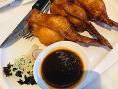 -港丽餐厅(高德置地店)