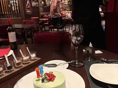 -恰餐厅及酒吧 CHAR Bar & Grill (北京丽都皇冠假日店)