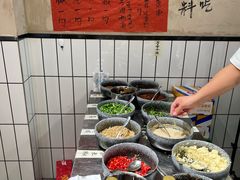 -黔有有贵州酸汤夺夺粉火锅(五味十字店)