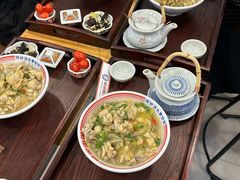 -哈灵现炒本帮面(宁波路店)