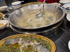 -老来福·非遗酸汤兔(凯旋路店)