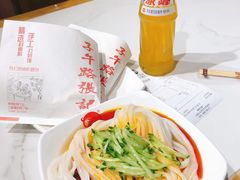 -子午路张记肉夹馍(翠华路店)