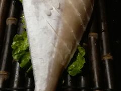 -茅草房·河畔园林火锅