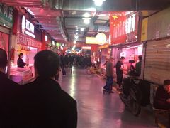 -鑫朱雀农贸批发市场-地下停车场