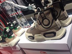 -李宁(大宁国际旗舰店)