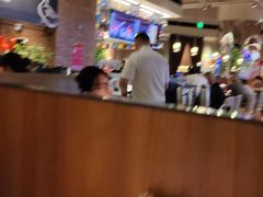 大堂-青年公社烤鸭(熙悦天街店)