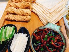 -魏铭鱼头捞饭(晋阳路店)