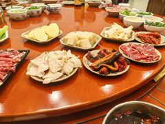 -九尺赵老四鲜鹅肠火锅