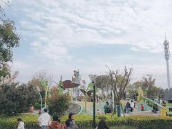 -季高兔窝窝亲子园(上海薰衣草公园店)