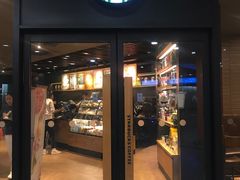 门面-星巴克(上海南站店)