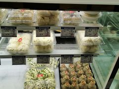 白玉兰大烧卖-白玉兰食品(中山公园龙之梦店)