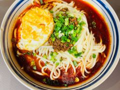 招牌传统麻辣面-聚合鑫东北熏酱熟食麻辣面(长阳店)