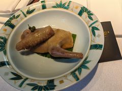 大红袍熏乳鸽-子福慧(虹桥店)