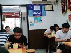 大堂-覃肥叔桂林米粉(粮道街店)