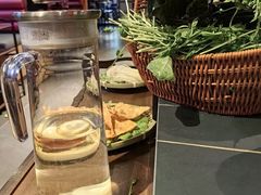 -由衷贵州酸汤牛肉火锅(新桥店)
