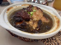 -老码头黑皮肘子锅包肉熏酱水饺(文政街店)