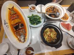 -饭橘汉江码头·乡野土菜馆(静安路店)