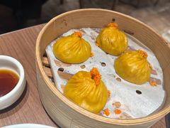 大满足纯蟹黄小笼包-苏小柳点心·手作小笼包(新世界新丸中心店)
