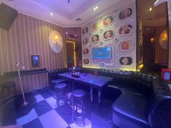 -皇马纯KTV·量贩·聚会(民治店)