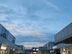 -首创奥特莱斯(北京店)