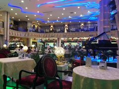 -碧中海汤泉汗蒸酒店