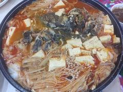 -东北农家院·铁锅炖(莘庄店)