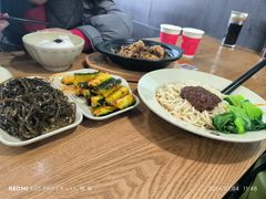 -李先生牛肉面大王(郑州火车站西广场2店)