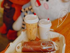 -顶东面包花园·生日蛋糕(世博店)