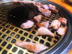 -唯成•韩国炭火烤肉 유성고기