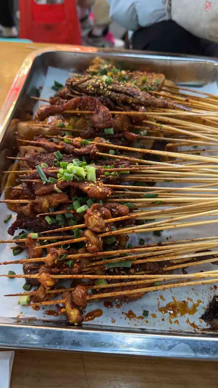 英子油炸(总店)-"这家店也是被吹爆的,各个乐山美食榜单都有.