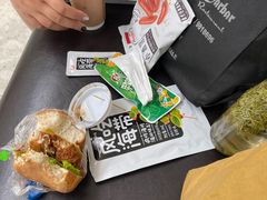 -班达拉奈克国际机场