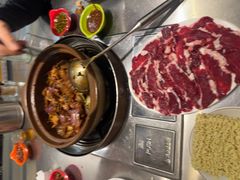 -胡须佬鸡煲四季火锅店(石厦西村直营店)