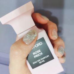 -花系美·美甲美睫精品店