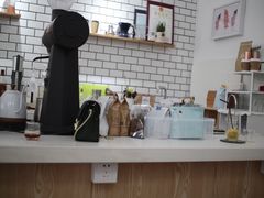 -J's Cafe Lab