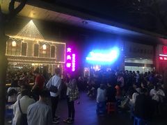 门面-大头虾越式风味餐厅(光明广场店)